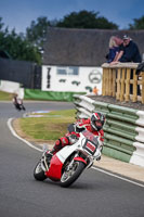 Vintage-motorcycle-club;eventdigitalimages;mallory-park;mallory-park-trackday-photographs;no-limits-trackdays;peter-wileman-photography;trackday-digital-images;trackday-photos;vmcc-festival-1000-bikes-photographs